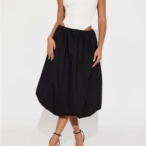 Elegant Black Midi Skirt